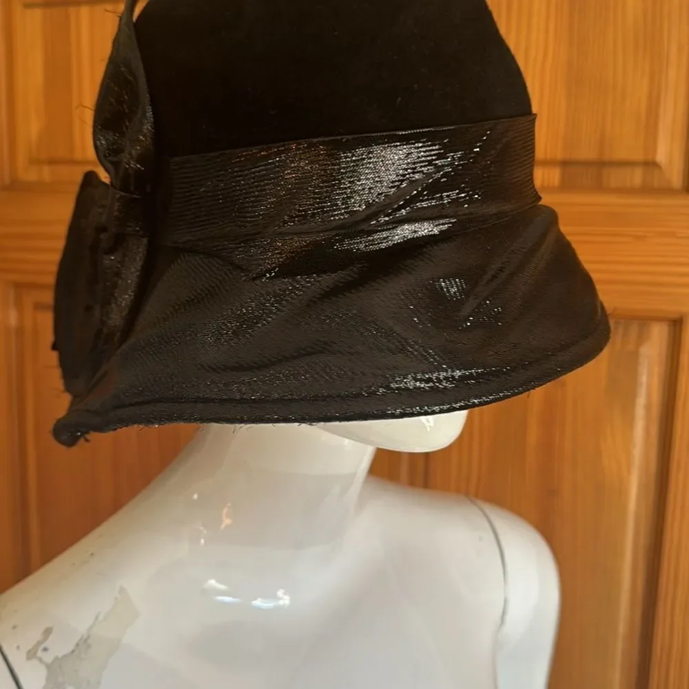 Vintage Mr. John felt hat